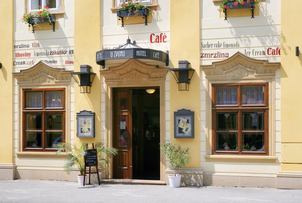 Hotel U Zvonu Vrchlabí Exterior foto