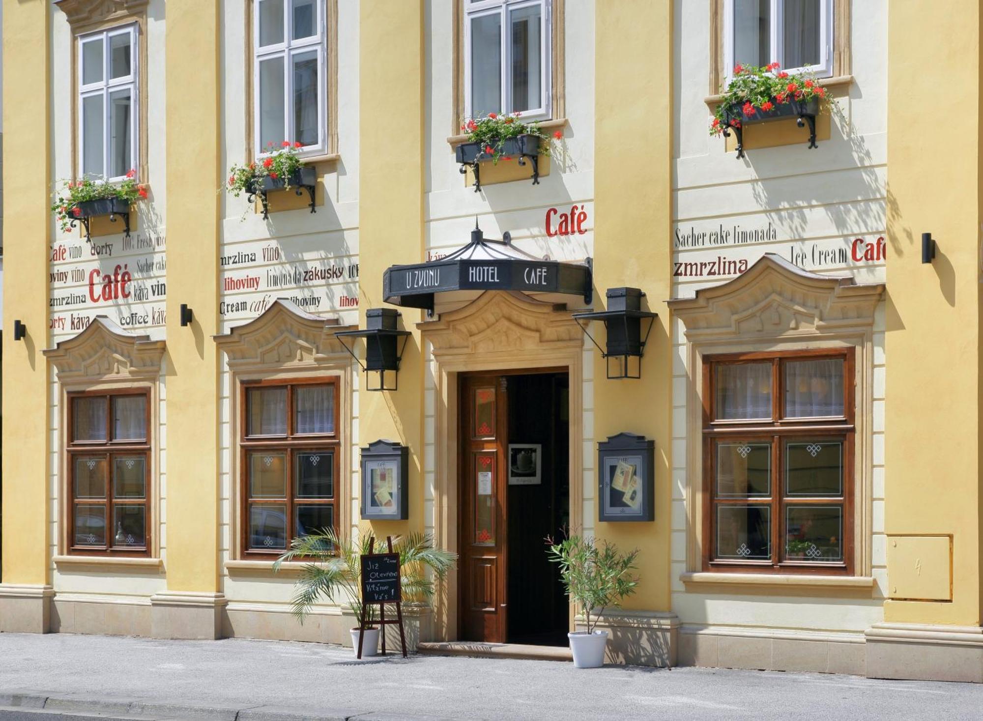 Hotel U Zvonu Vrchlabí Exterior foto